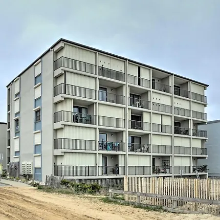 Condo Retreat With Balcony On Ocean City Beach!